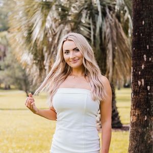 Meet your Posher, Aimee